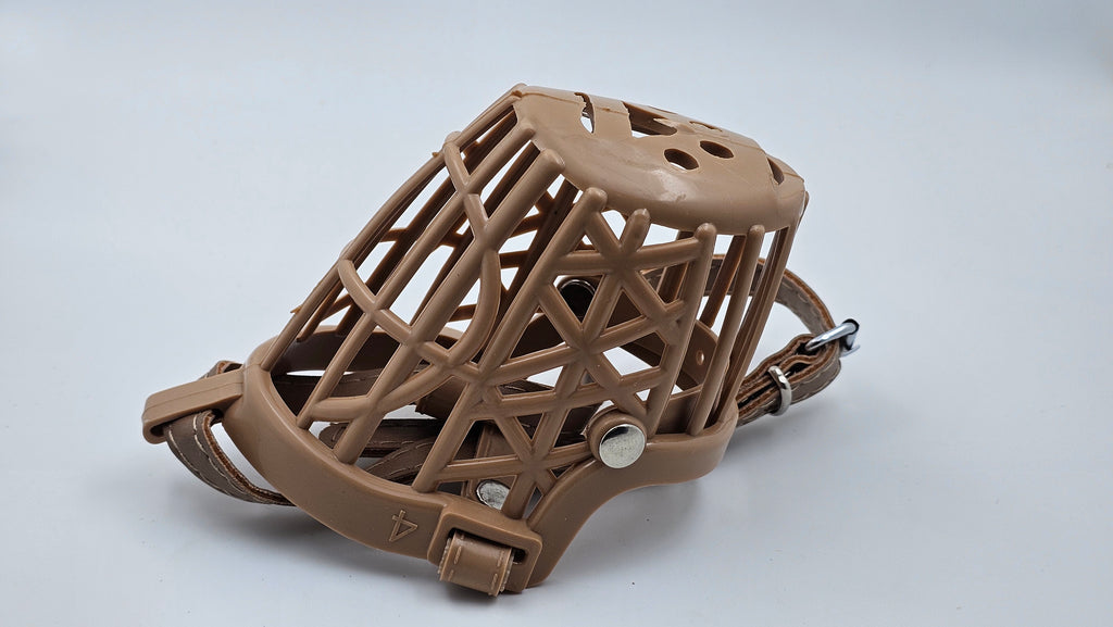 Durable Basket Dog Muzzle - Size 4
